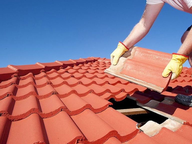 Why Invest in a Professional Roofing Provider rather than DIY Handling